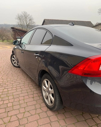 Volvo S60 cena 32500 przebieg: 250000, rok produkcji 2011 z Warszawa małe 232